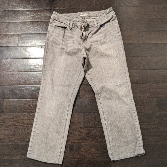 L.L. Bean Denim - 2/$15 ✨L.L Bean Favorite Fit Petite Jeans